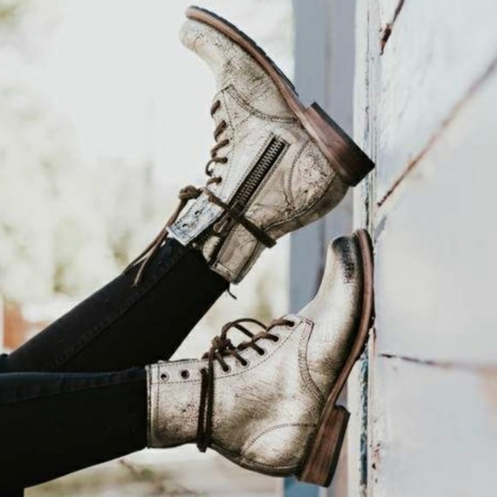 Freebird by Steven Manchester Silver